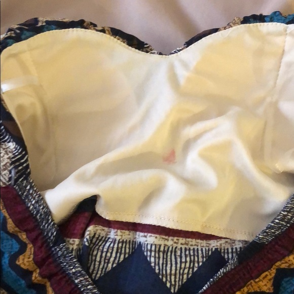 Strapless Patterned Top - Picture 6 of 8